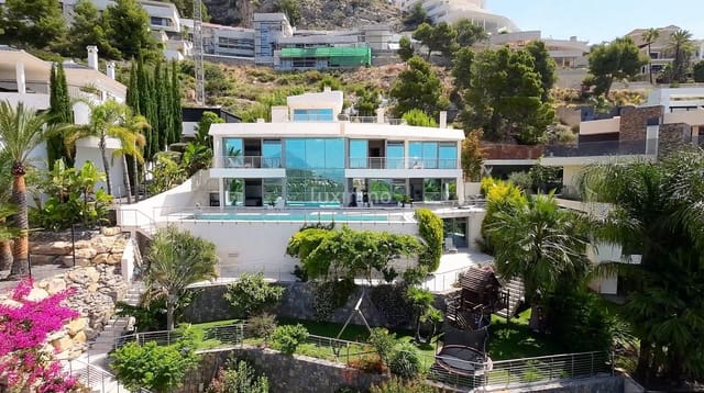 Chalet de 5 habitaciones en Altea en venta con piscina garaje - 2.650.000 € (Ref: 10079684)