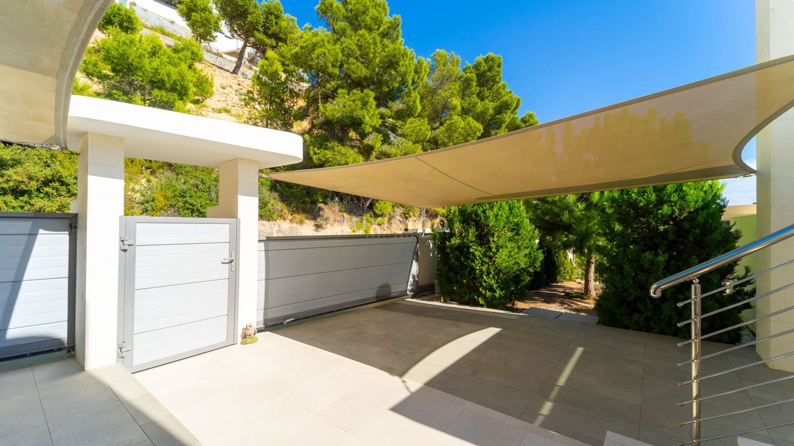Chalet de 5 habitaciones en Altea en venta con piscina garaje - 2.650.000 € (Ref: 10079684)