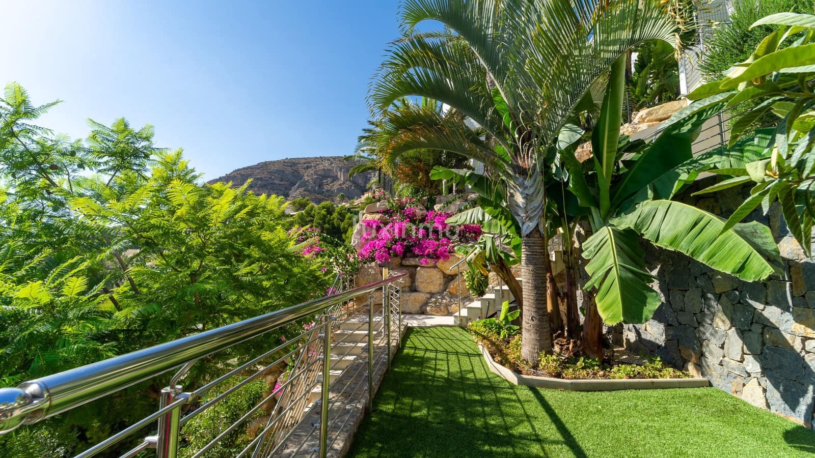 Chalet de 5 habitaciones en Altea en venta con piscina garaje - 2.650.000 € (Ref: 10079684)