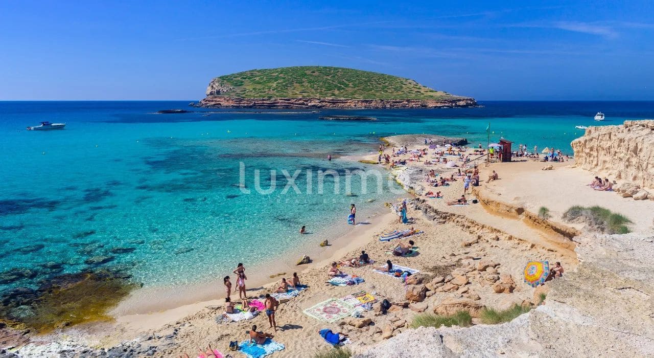 15 sypialnia Willa na sprzedaż w Santa Eulalia / Santa Eularia z garażem - 5 000 000 € (Ref: 10079688)