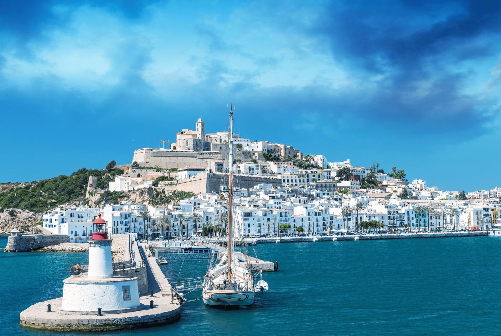 15 sypialnia Willa na sprzedaż w Santa Eulalia / Santa Eularia z garażem - 5 000 000 € (Ref: 10079688)