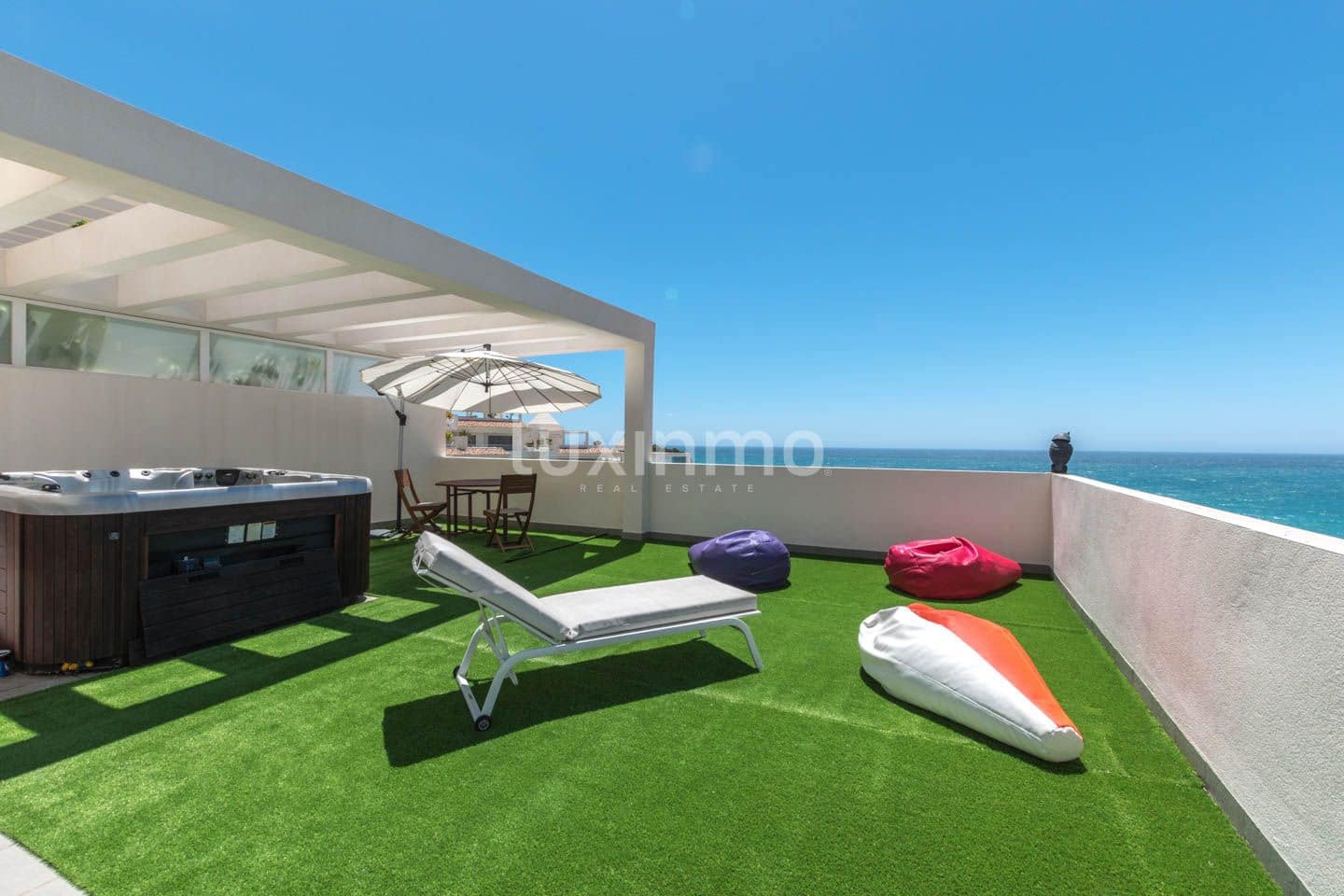 3 soverom Penthouse til salgs i Altea med svømmebasseng garasje - € 2 200 000 (Ref: 10079690)