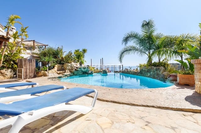 7 sovrum Villa till salu i El Campello med pool garage - 1 800 000 € (Ref: 10079691)