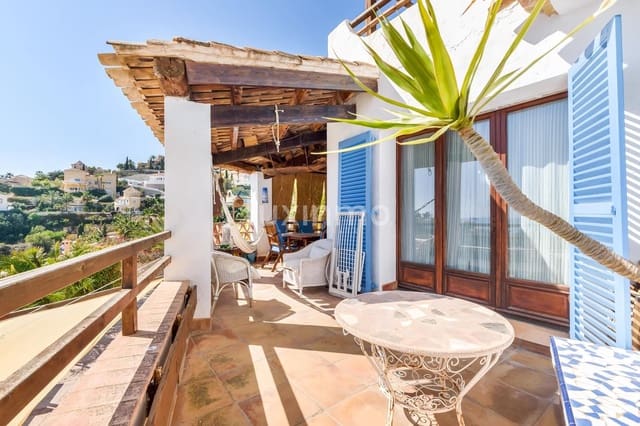 7 sovrum Villa till salu i El Campello med pool garage - 1 800 000 € (Ref: 10079691)