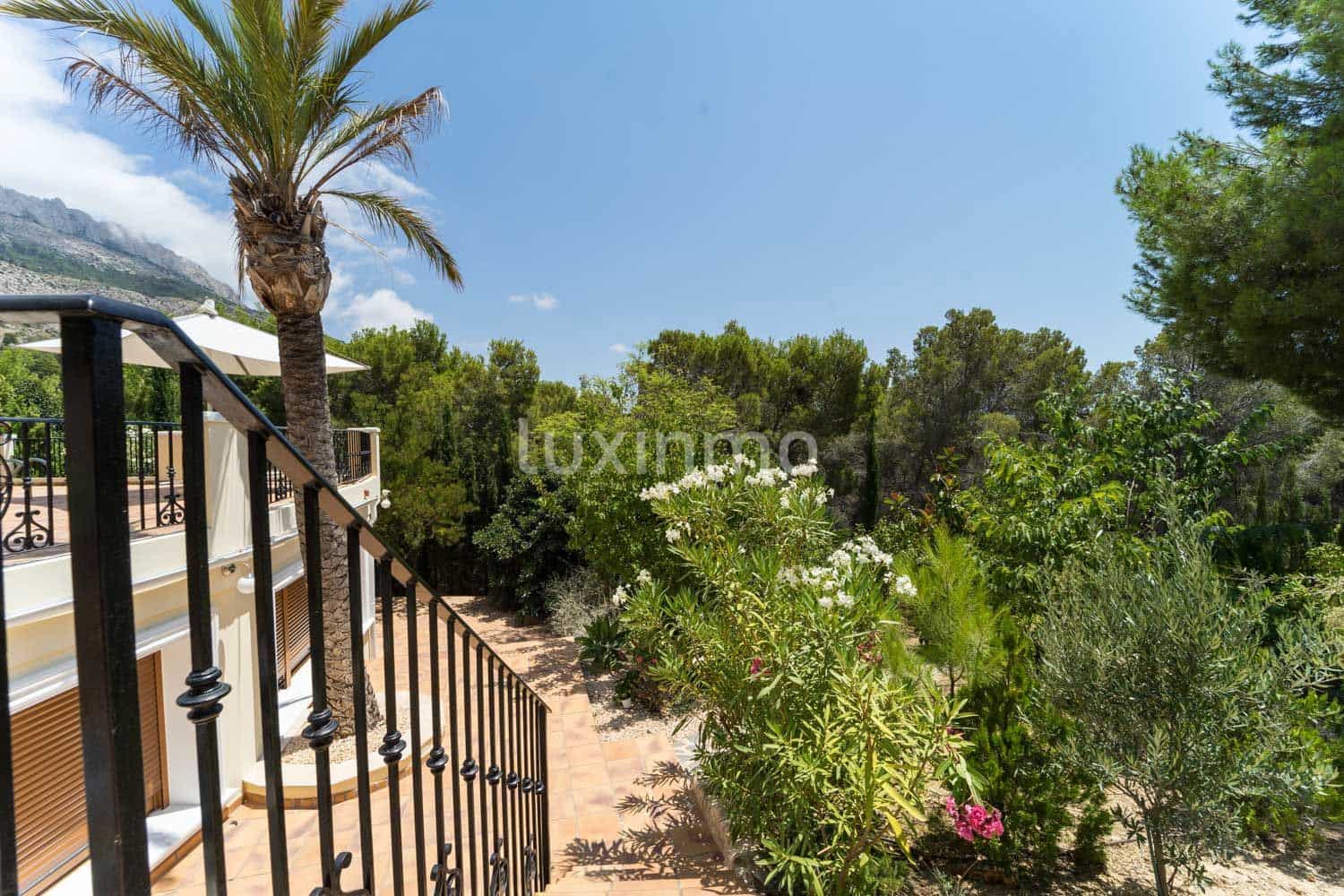 7 Zimmer Villa zu verkaufen in Altea la Vella mit Pool Garage - 4.000.000 € (Ref: 10079693)