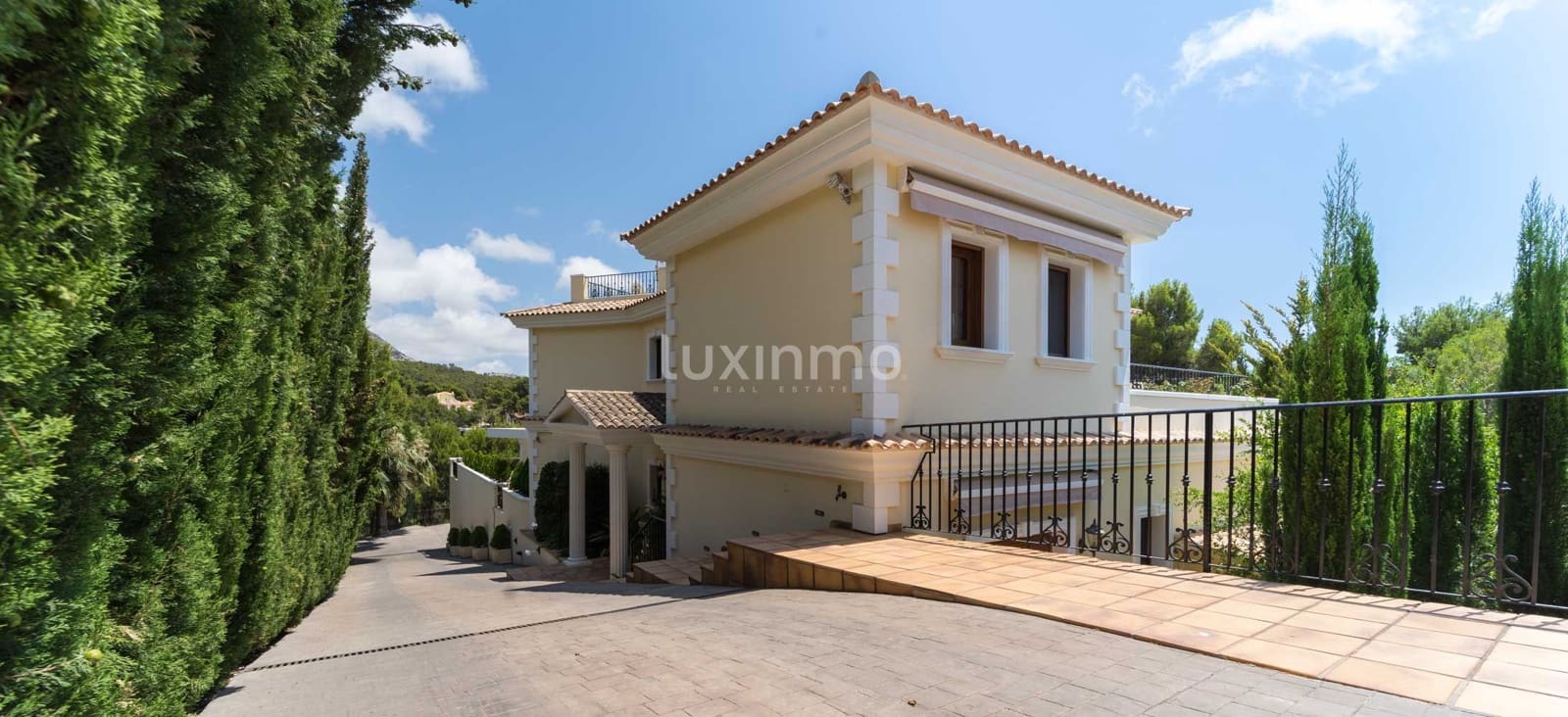 7 Zimmer Villa zu verkaufen in Altea la Vella mit Pool Garage - 4.000.000 € (Ref: 10079693)