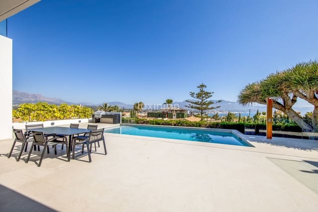 Chalet de 4 habitaciones en Albir, Alfaz del Pi / L'Alfàs del Pi en venta con piscina garaje - 3.950.000 € (Ref: 10079695)