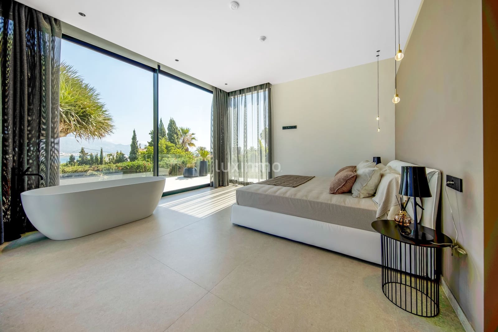 Chalet de 4 habitaciones en Albir en venta con piscina garaje - 3.950.000 € (Ref: 10079695)