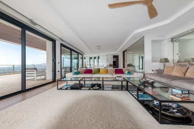 Chalet de 7 habitaciones en Altea en venta con piscina garaje - 2.850.000 € (Ref: 10079700)