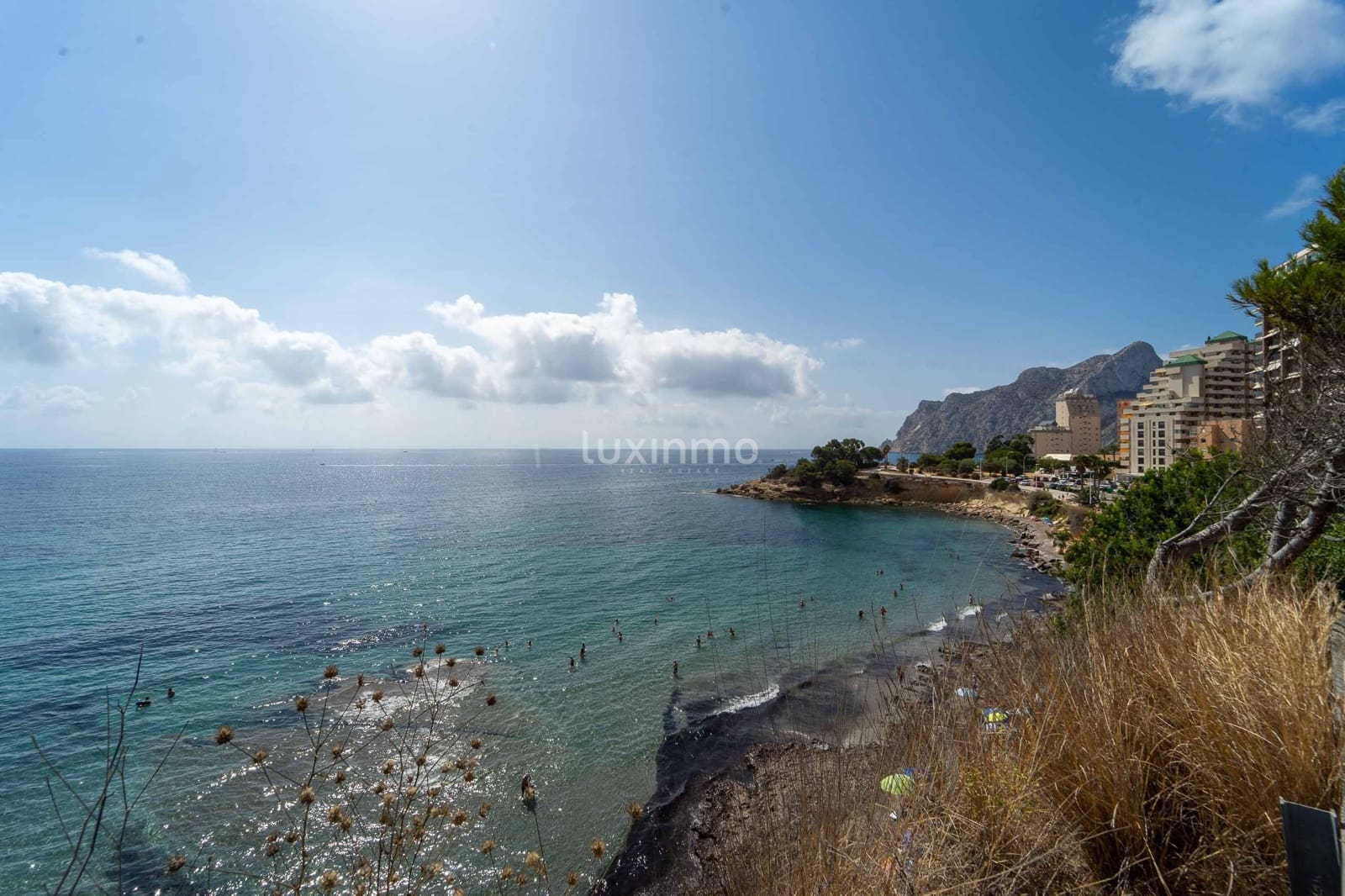 11 bedroom Villa for sale in Calpe / Calp with garage - € 1,240,000 (Ref: 10079701)