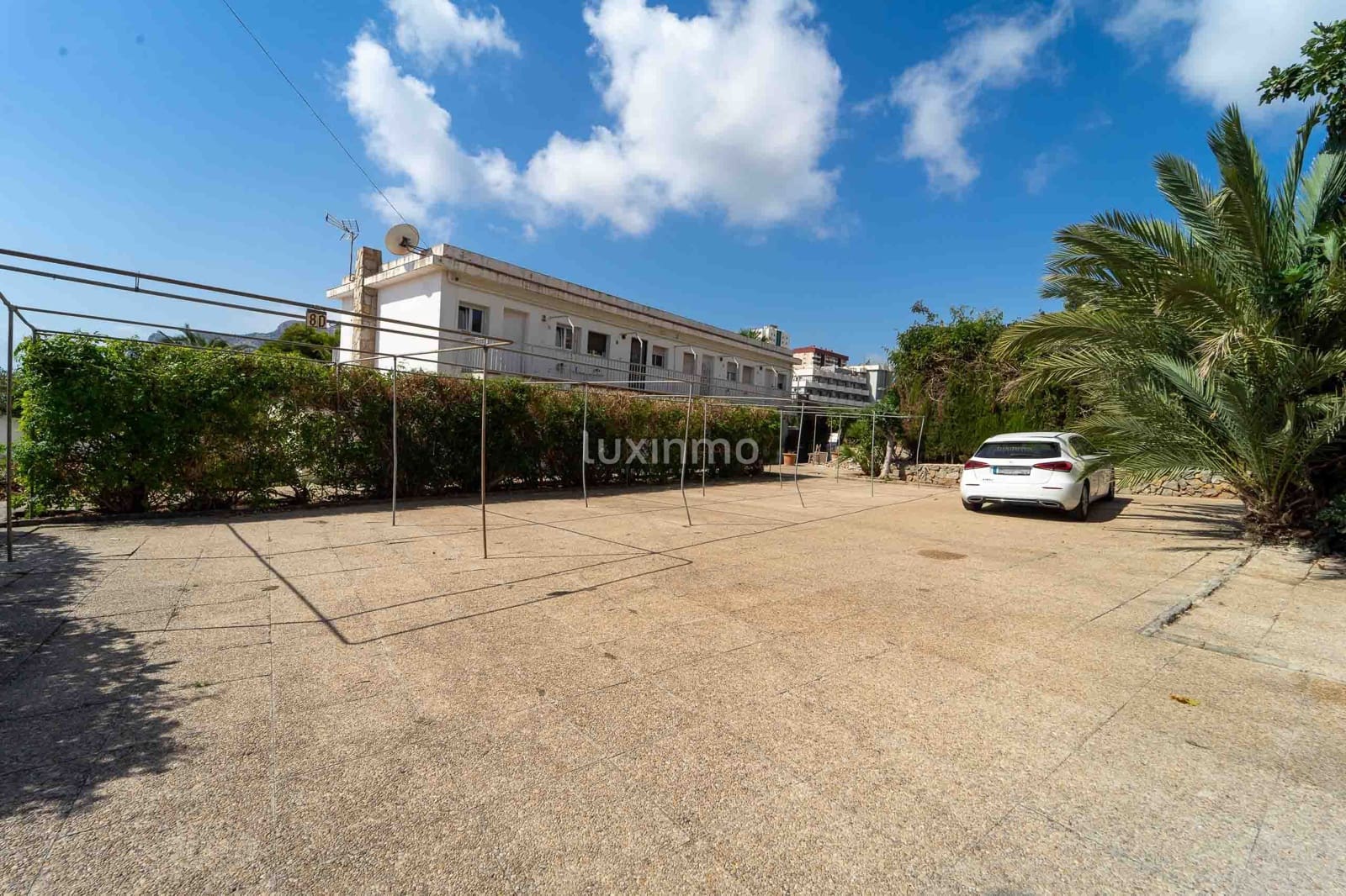 11 bedroom Villa for sale in Calpe / Calp with garage - € 1,240,000 (Ref: 10079701)