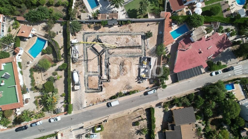 5 soveværelse Villa til salg i La Nucia med swimmingpool garage - € 1.900.000 (Ref: 10079705)