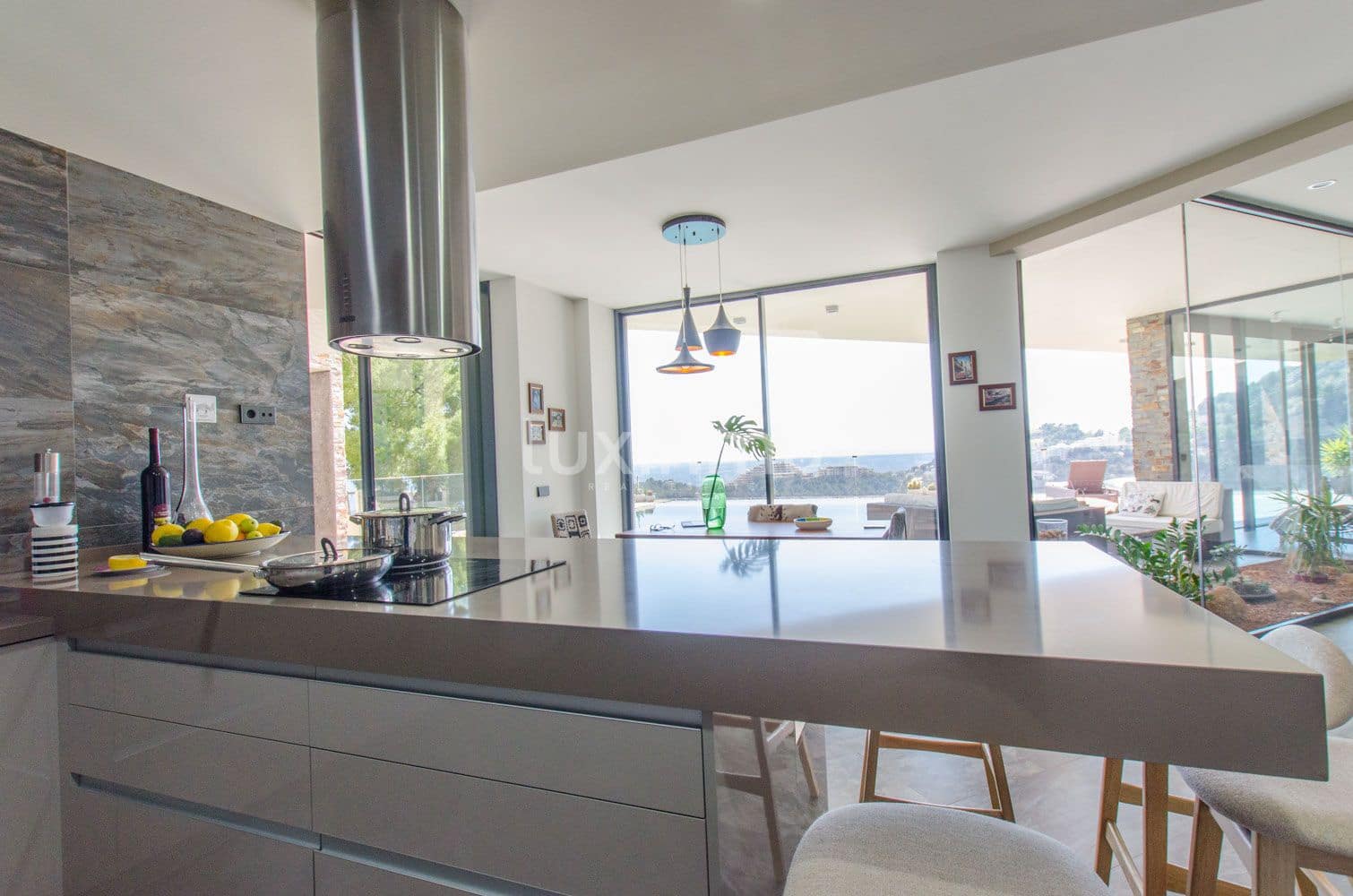 Chalet de 4 habitaciones en Altea en venta con piscina garaje - 2.650.000 € (Ref: 10079706)