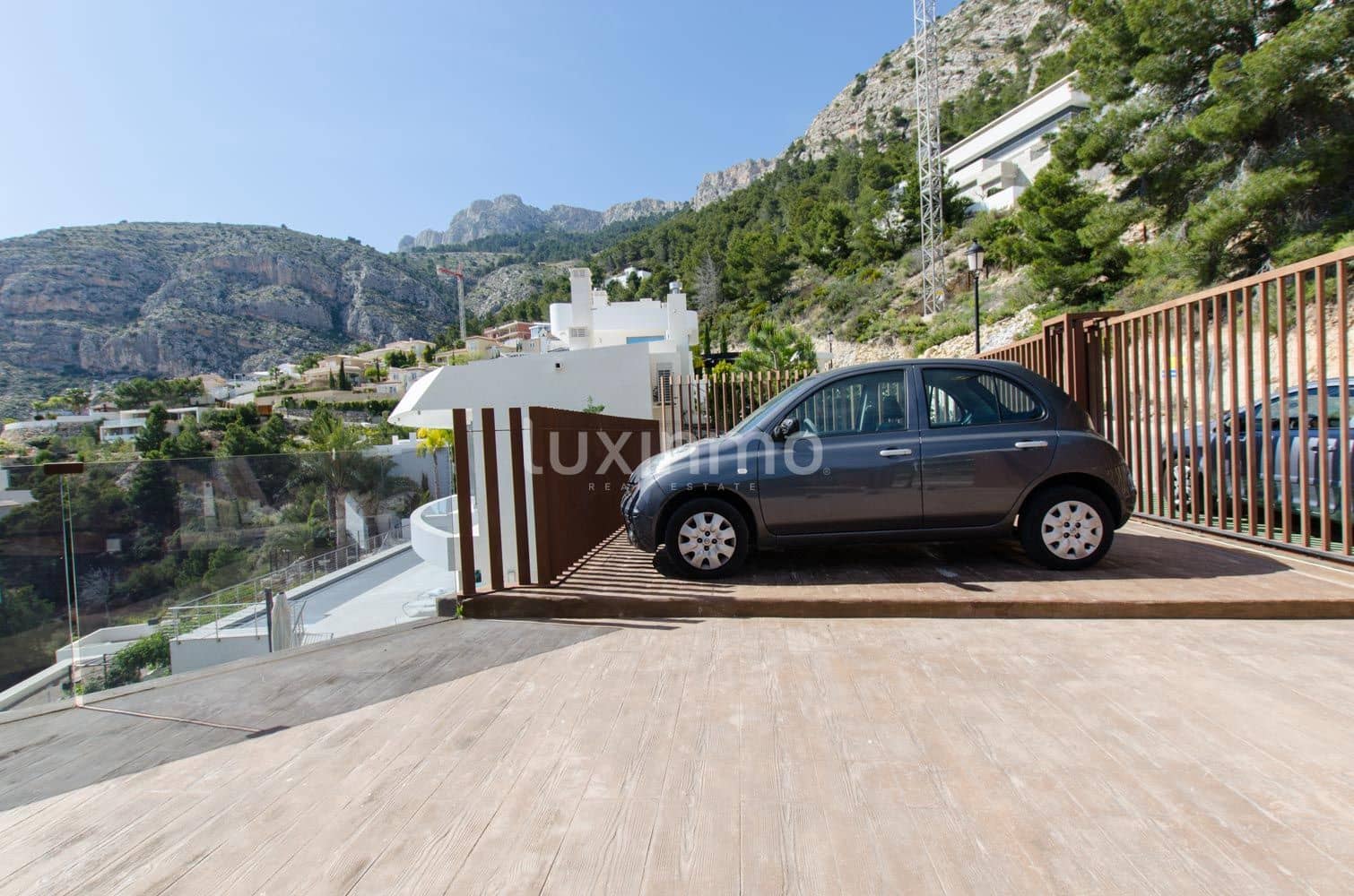 Chalet de 4 habitaciones en Altea en venta con piscina garaje - 2.650.000 € (Ref: 10079706)