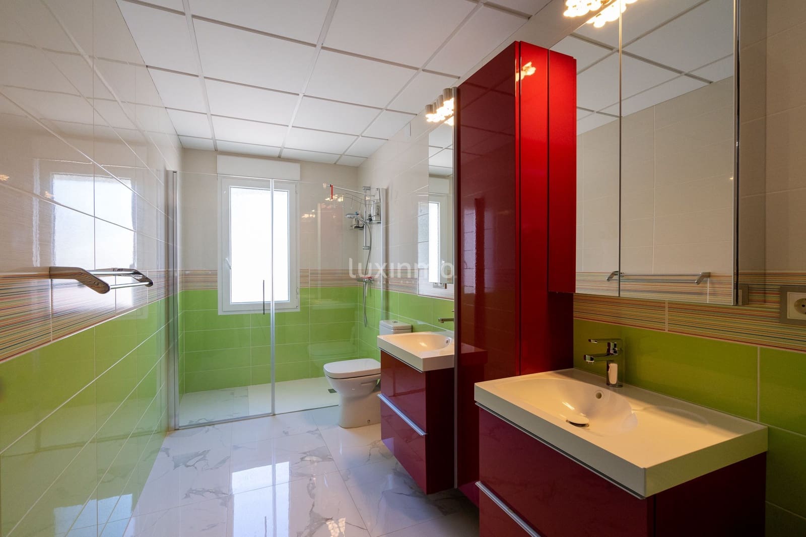 Chalet de 8 habitaciones en La Nucia en venta con piscina garaje - 2.500.000 € (Ref: 10079708)