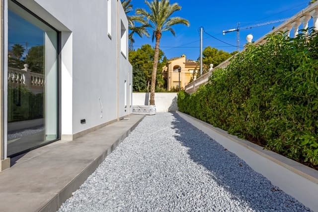 5 soverom Villa til salgs i El Campello med svømmebasseng garasje - € 2 700 000 (Ref: 10079713)
