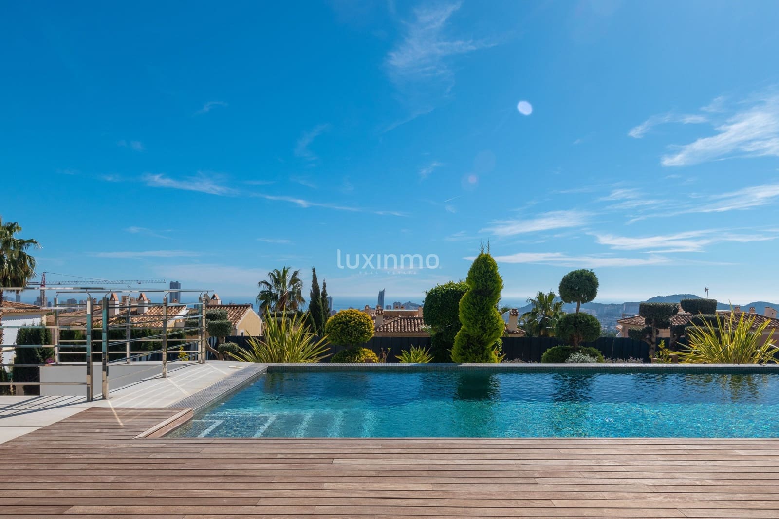 Chalet de 5 habitaciones en Finestrat en venta con piscina garaje - 1.875.000 € (Ref: 10079714)