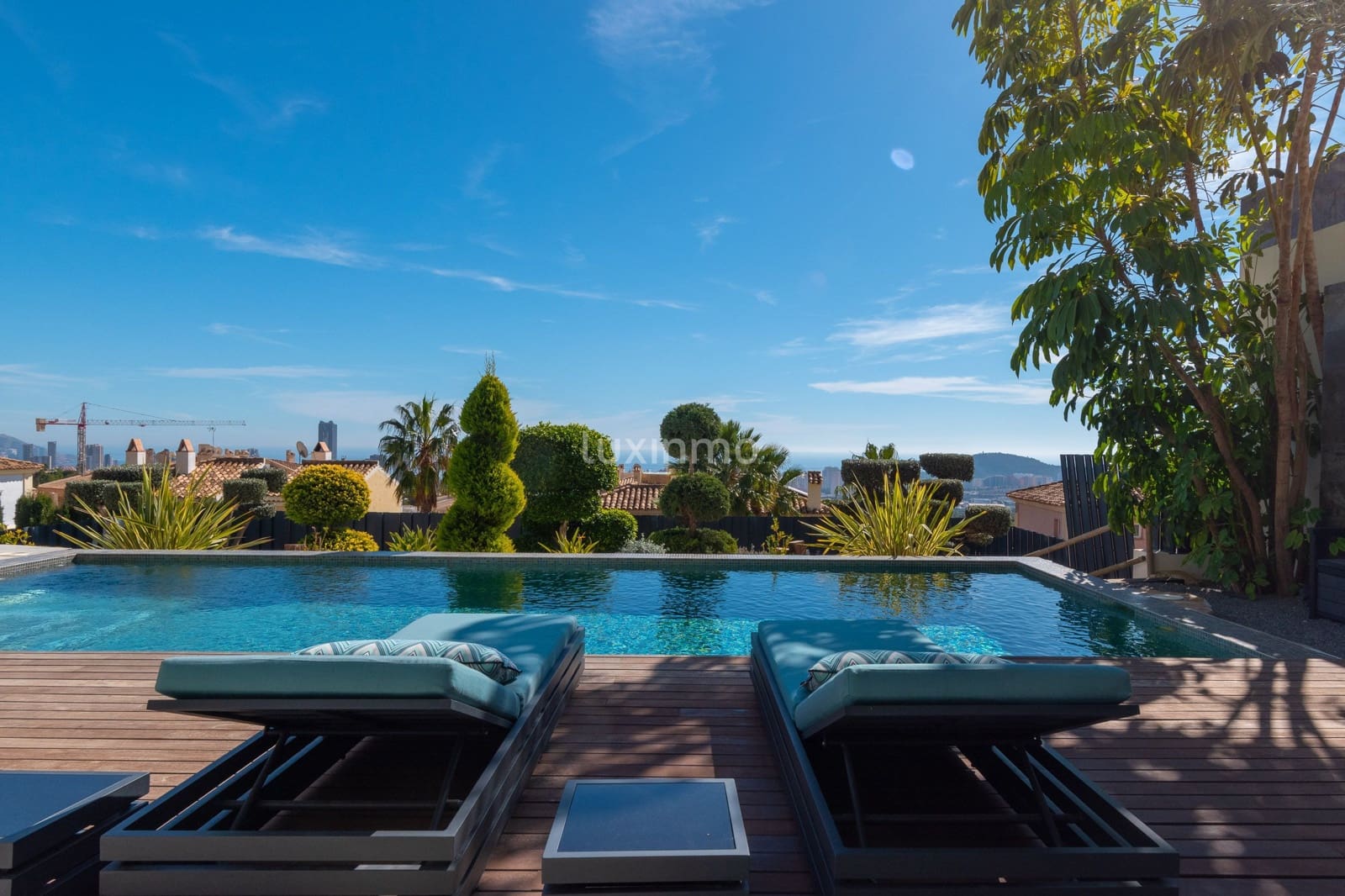 Chalet de 5 habitaciones en Finestrat en venta con piscina garaje - 1.875.000 € (Ref: 10079714)