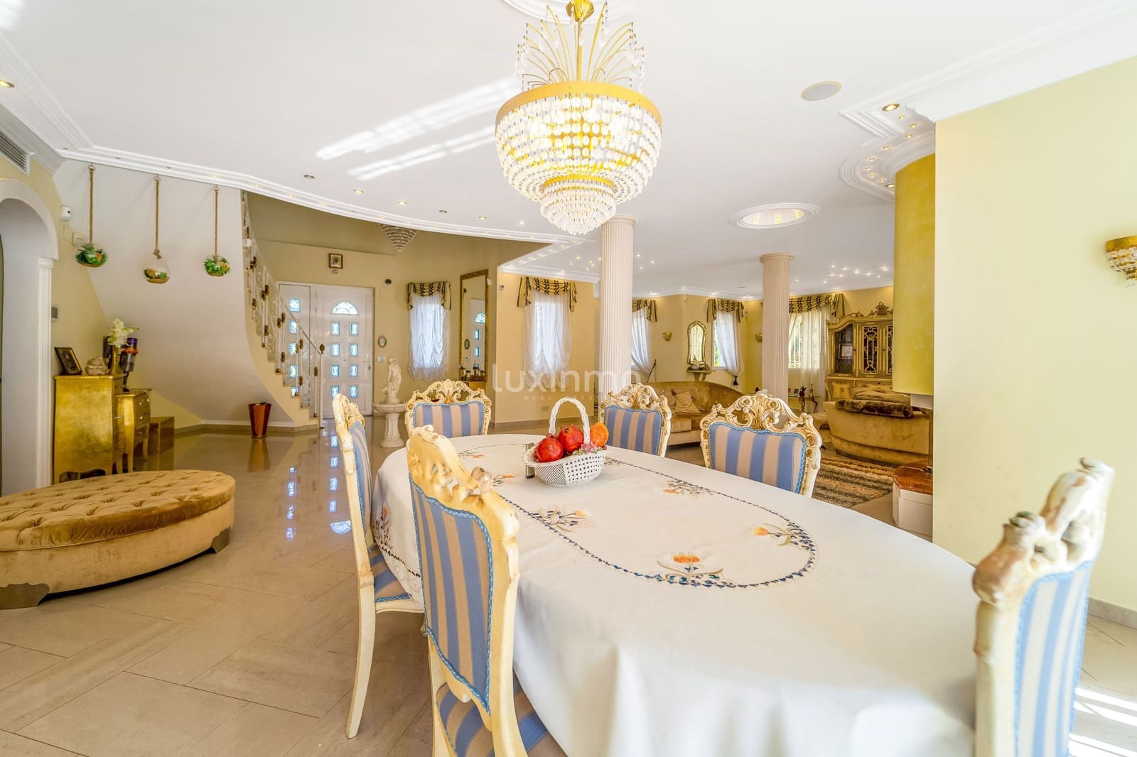 7 sovrum Villa till salu i El Campello med pool garage - 1 970 000 € (Ref: 10079716)