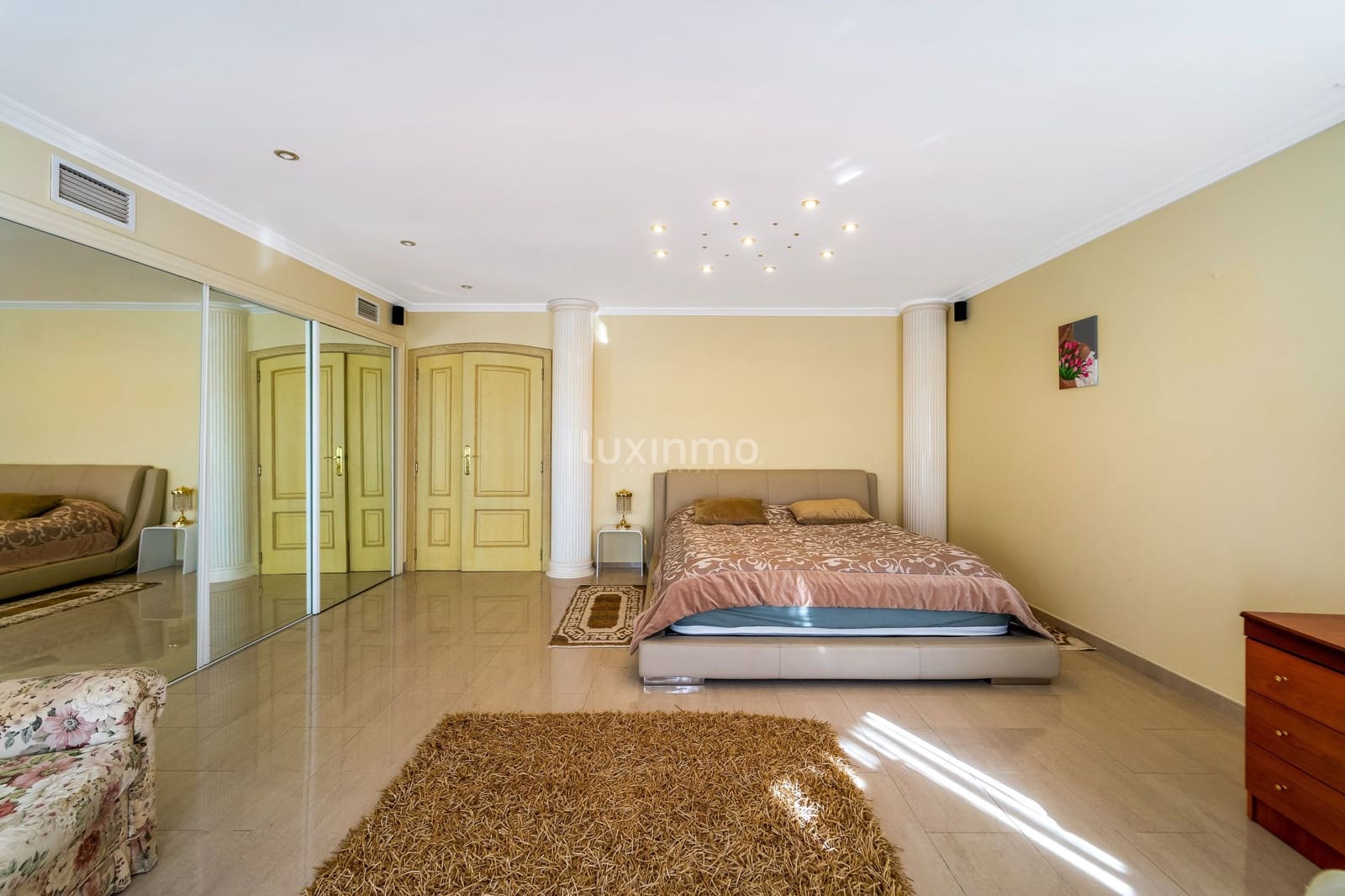 7 sovrum Villa till salu i El Campello med pool garage - 1 970 000 € (Ref: 10079716)