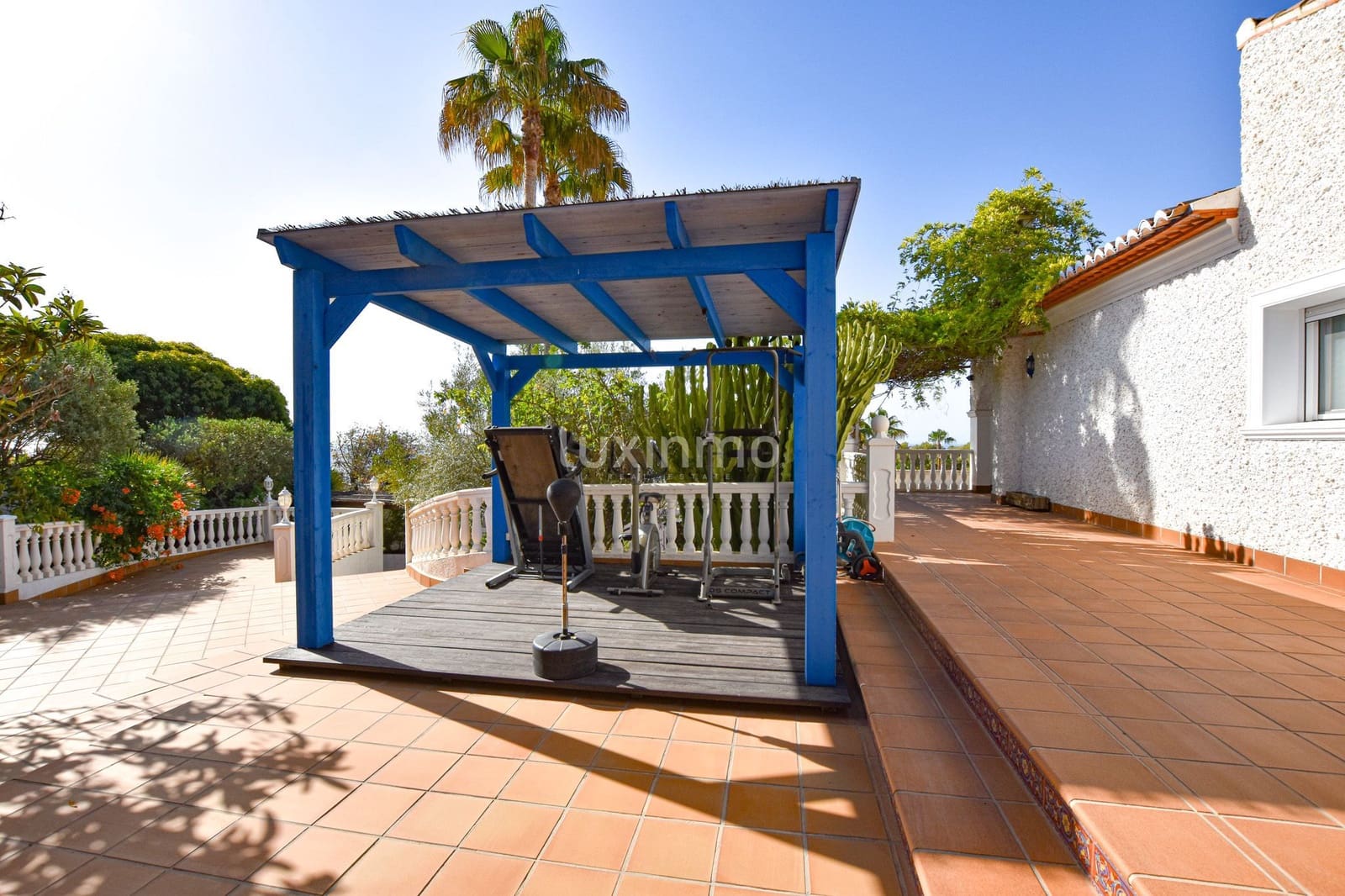 5 quarto Moradia para venda em Teulada com piscina garagem - 1 300 000 € (Ref: 10079717)