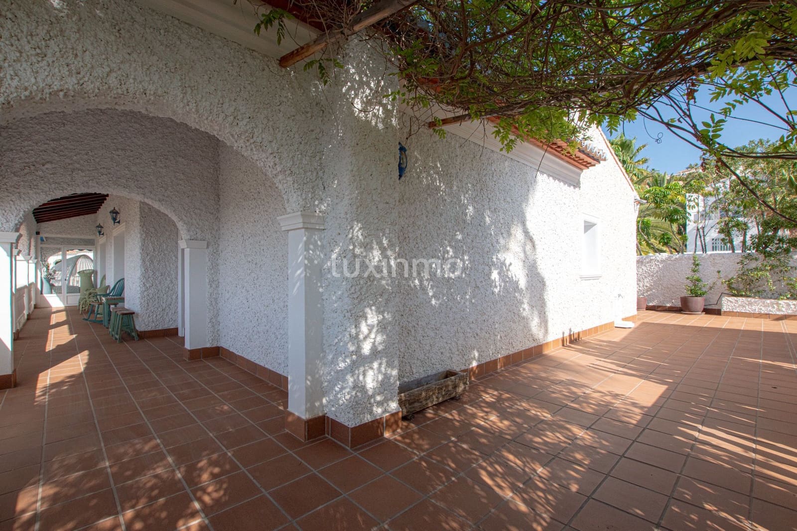 5 quarto Moradia para venda em Teulada com piscina garagem - 1 300 000 € (Ref: 10079717)