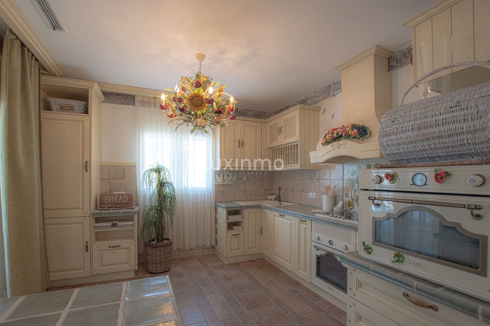 5 quarto Moradia para venda em Teulada com piscina garagem - 1 300 000 € (Ref: 10079717)
