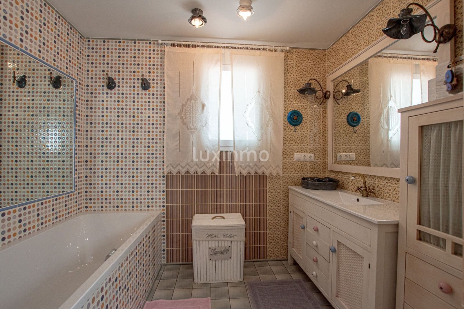 5 quarto Moradia para venda em Teulada com piscina garagem - 1 300 000 € (Ref: 10079717)