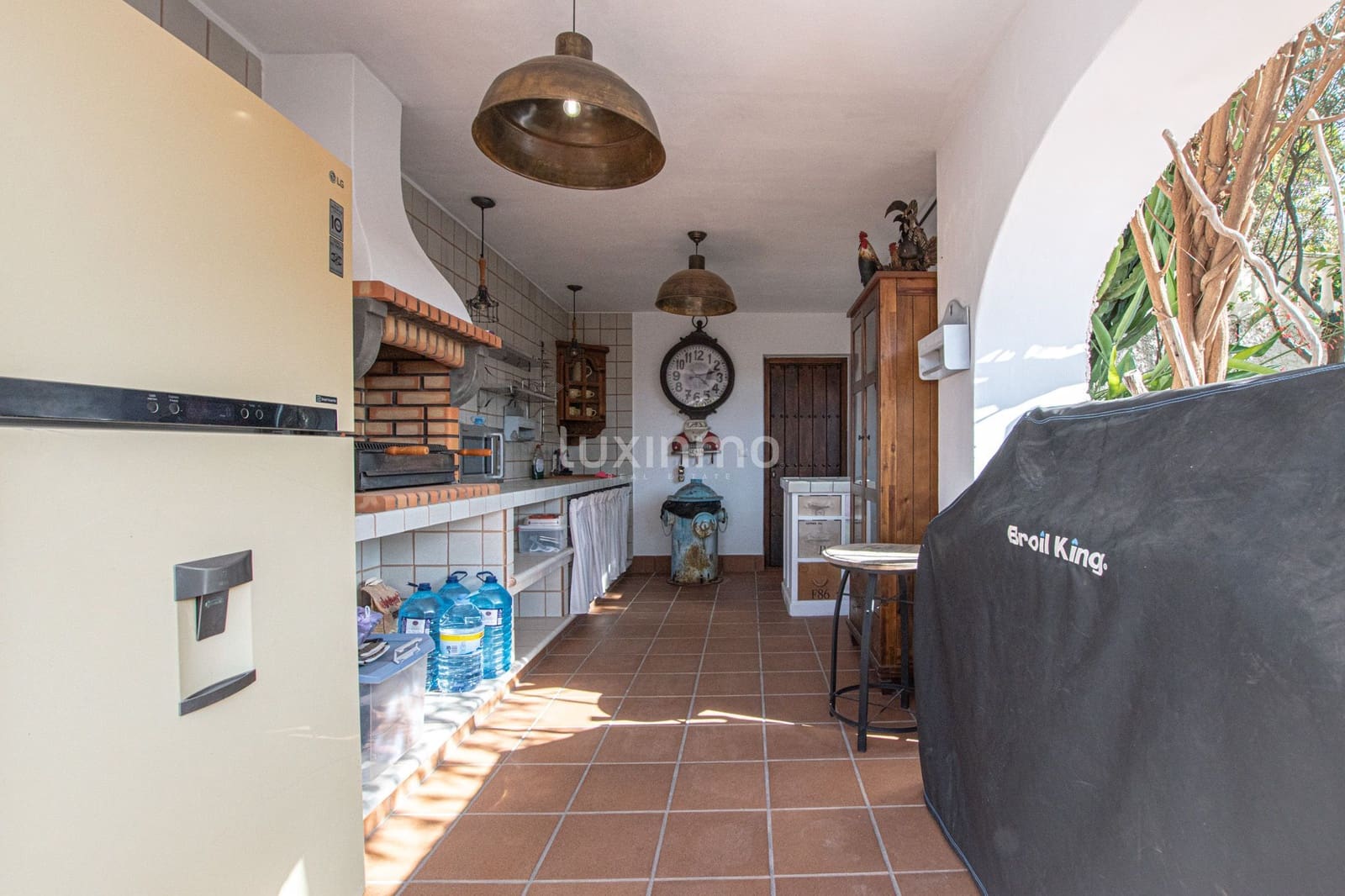 5 quarto Moradia para venda em Teulada com piscina garagem - 1 300 000 € (Ref: 10079717)