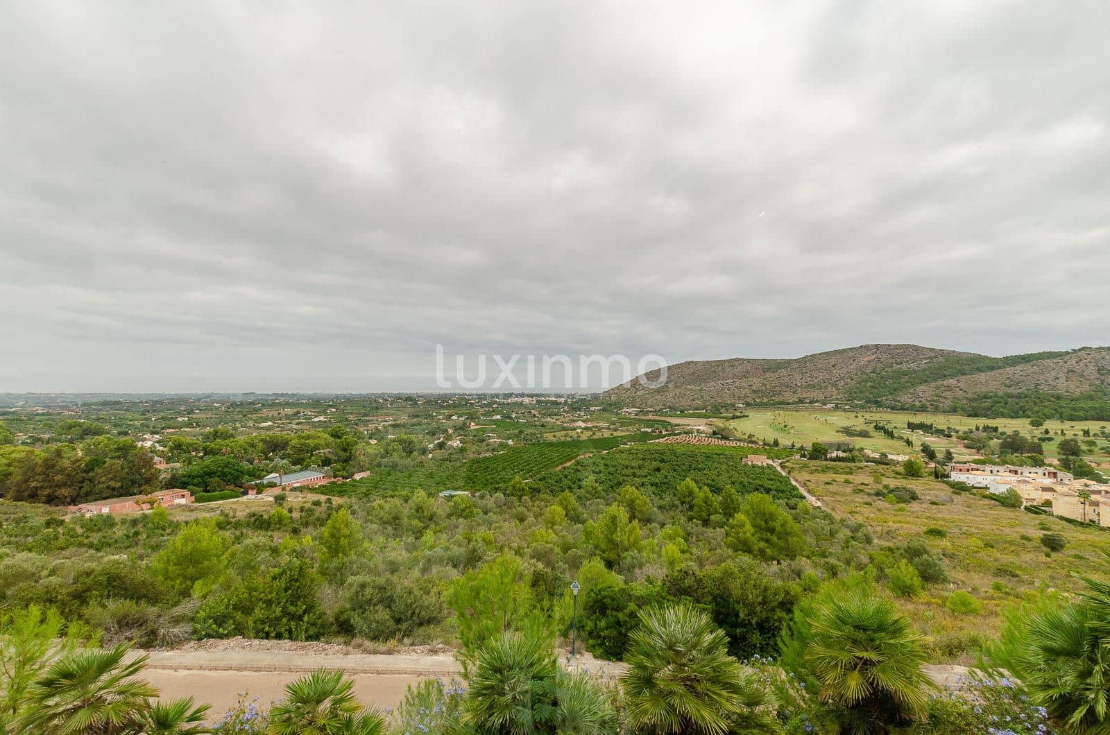5 soverom Villa til salgs i Denia med svømmebasseng garasje - € 2 500 000 (Ref: 10079718)
