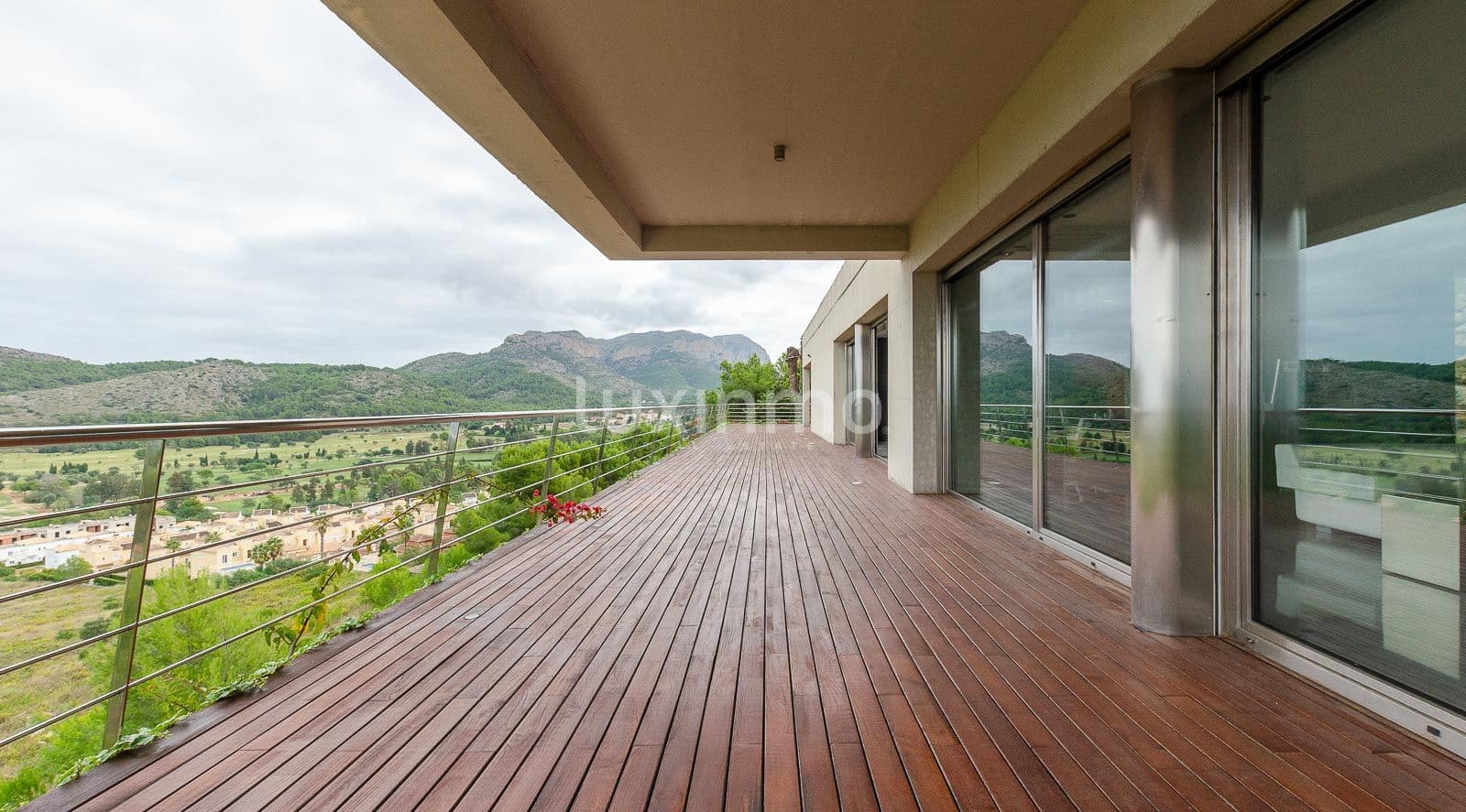 5 soverom Villa til salgs i Denia med svømmebasseng garasje - € 2 500 000 (Ref: 10079718)