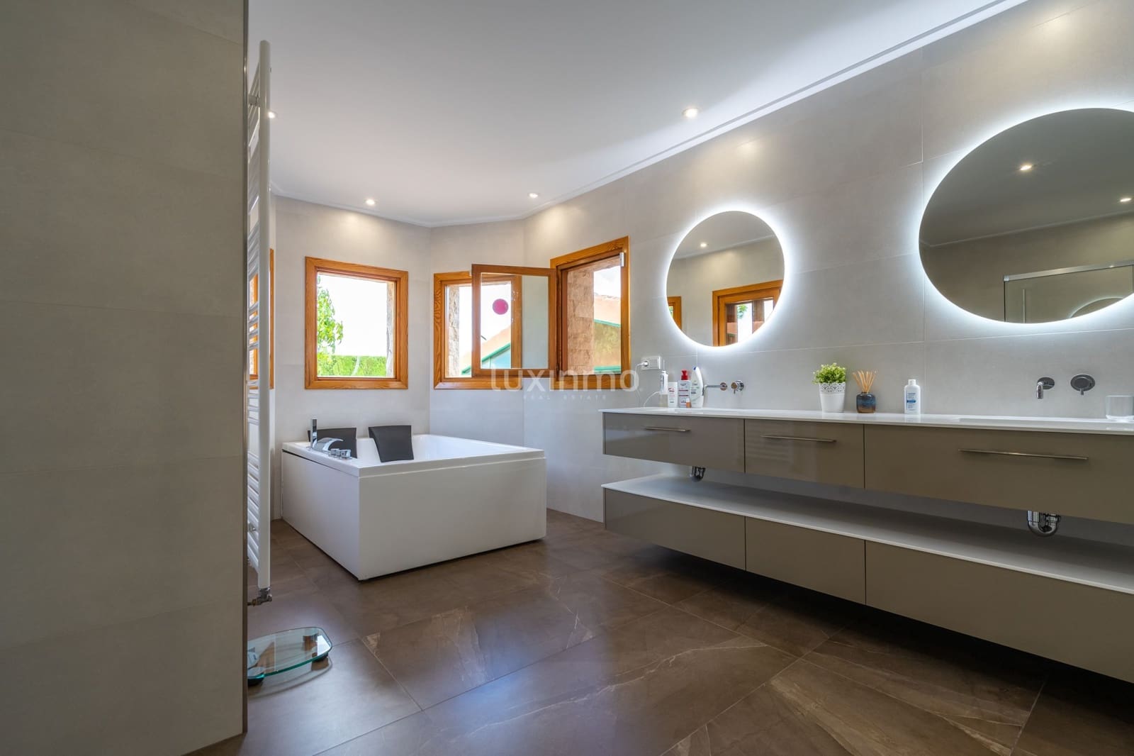 5 camera da letto Villa in vendita in Calpe / Calp con piscina garage - 2.200.000 € (Rif: 10079719)