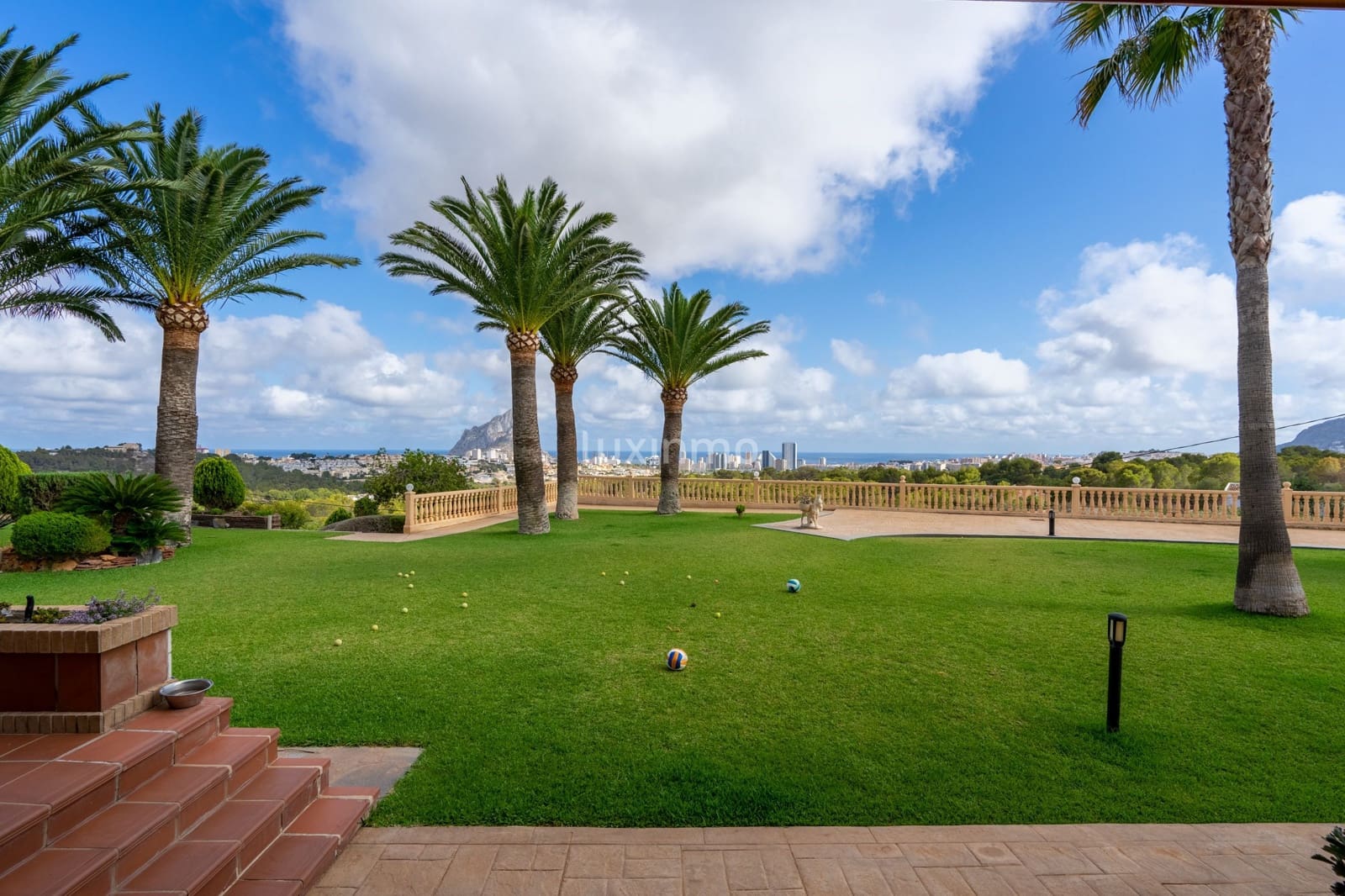 5 camera da letto Villa in vendita in Calpe / Calp con piscina garage - 2.200.000 € (Rif: 10079719)