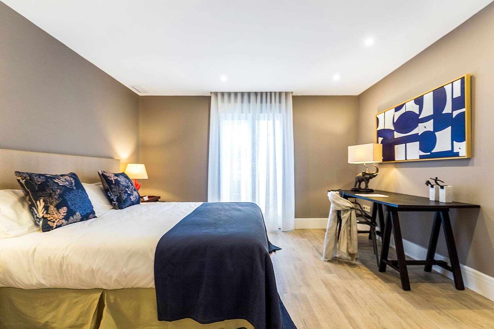 4 bedroom Apartment for sale in Alicante / Alacant city with garage - € 1,185,000 (Ref: 10079723)
