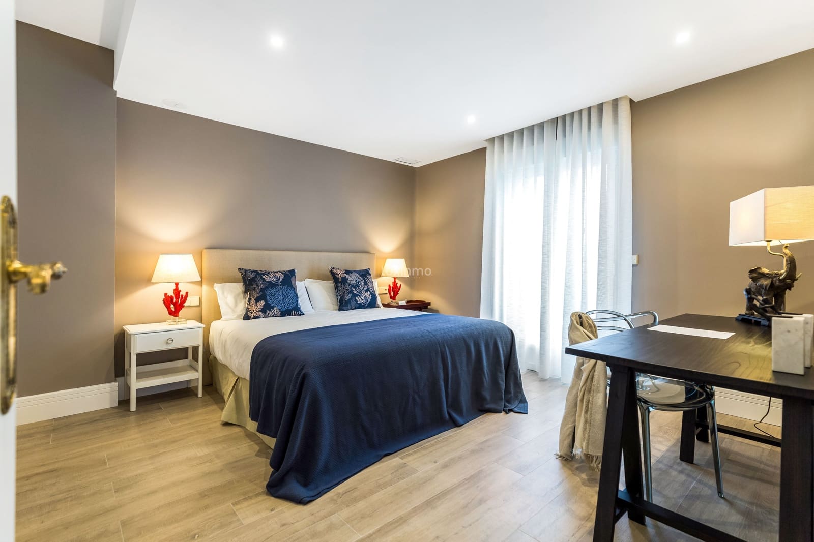 4 bedroom Apartment for sale in Alicante / Alacant city with garage - € 1,185,000 (Ref: 10079723)