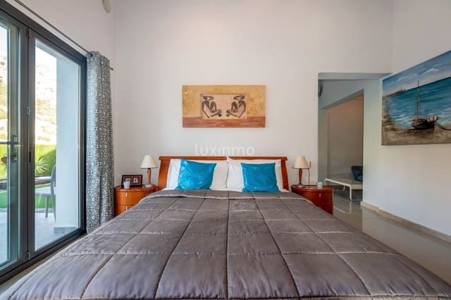 Chalet de 4 habitaciones en Altea en venta con piscina garaje - 1.200.000 € (Ref: 10079724)