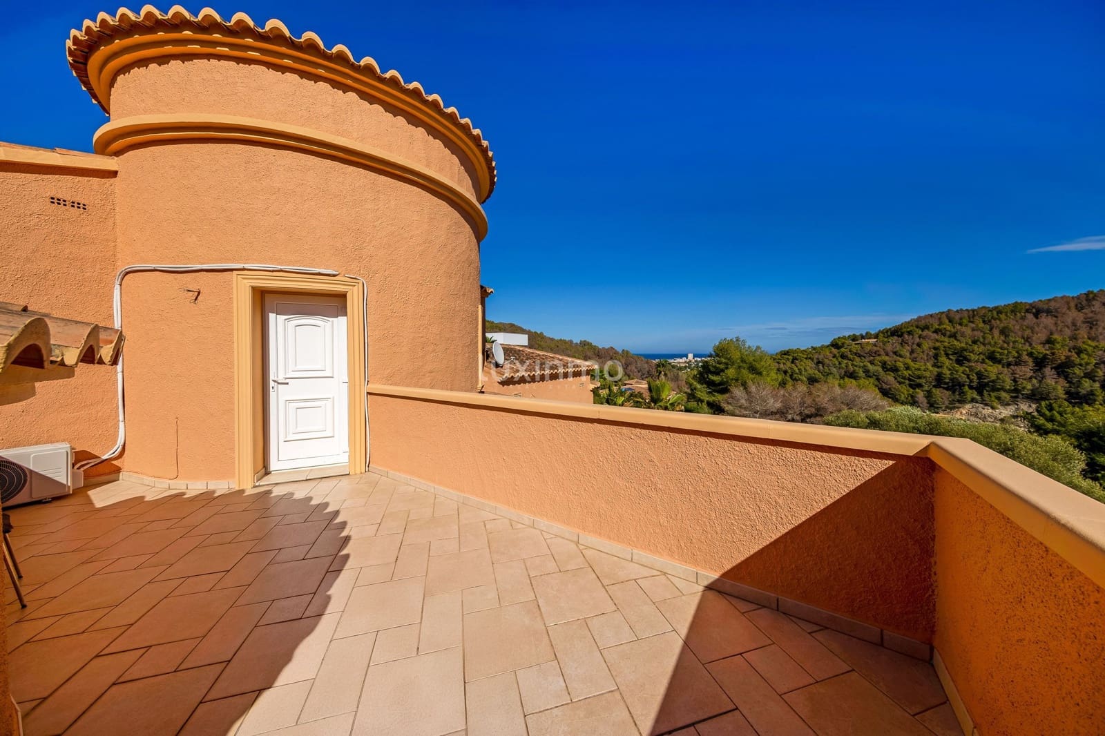 3 soveværelse Villa til salg i Javea / Xabia med swimmingpool - € 750.000 (Ref: 10079728)