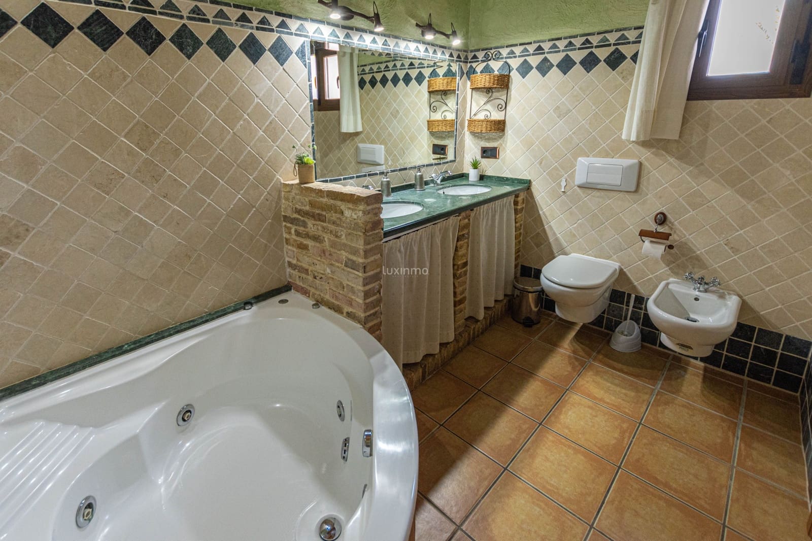 3 sypialnia Willa do wynajęcia w Benissa z basenem garażem - 2 200 € (Ref: 10079730)