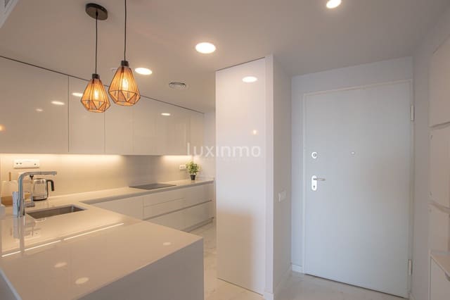 2 sovrum Lägenhet att hyra i Playa Poniente, Benidorm med pool garage - 2 200 € (Ref: 10079733)