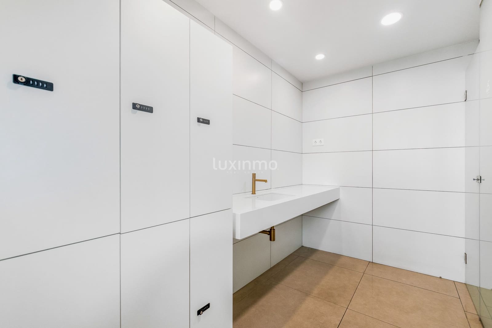 2 camera da letto Appartamento da affittare in Benidorm con piscina garage - 2.200 € (Rif: 10079733)