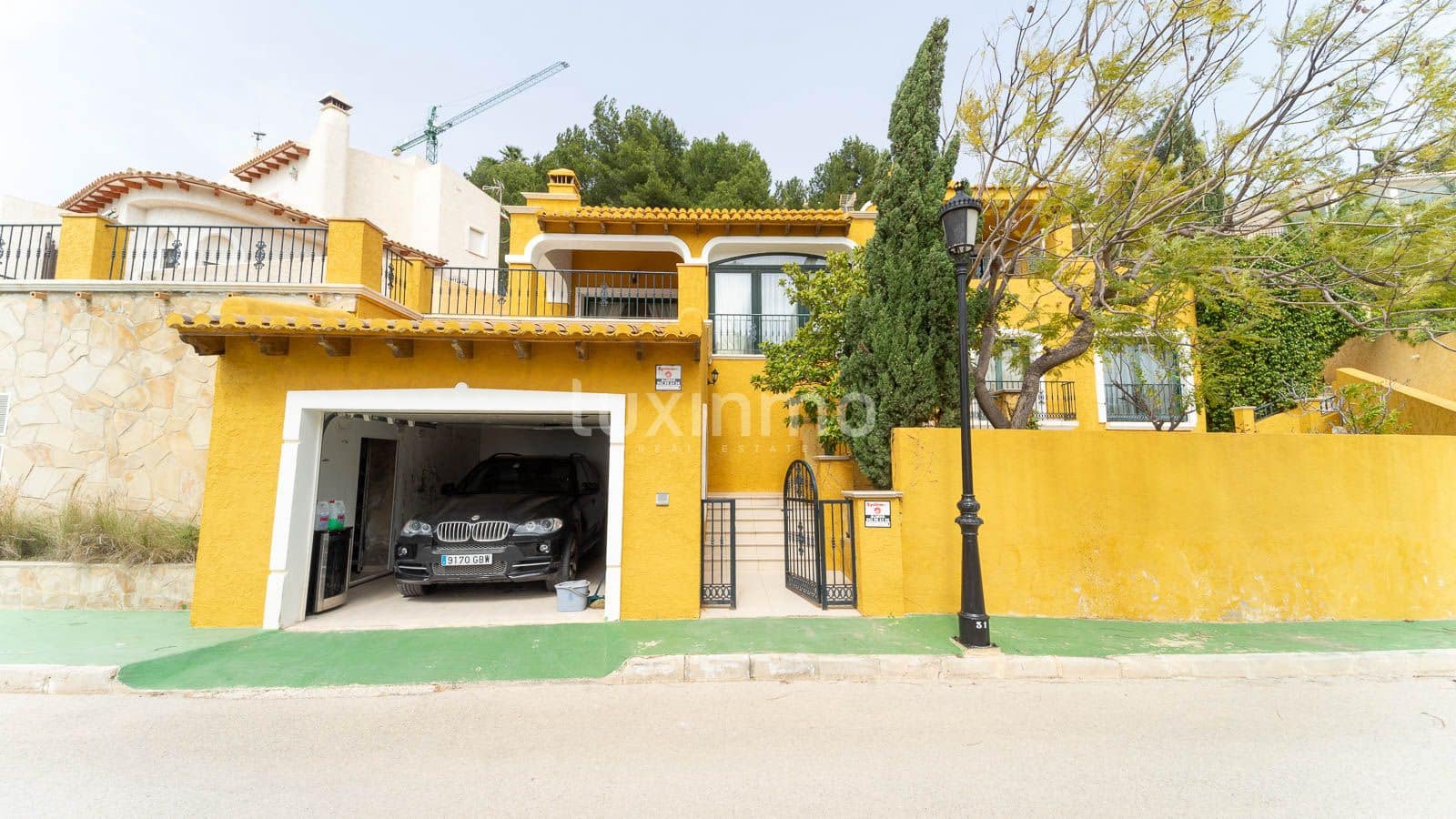 Chalet de 3 habitaciones en Altea en venta con piscina garaje - 880.000 € (Ref: 10079734)