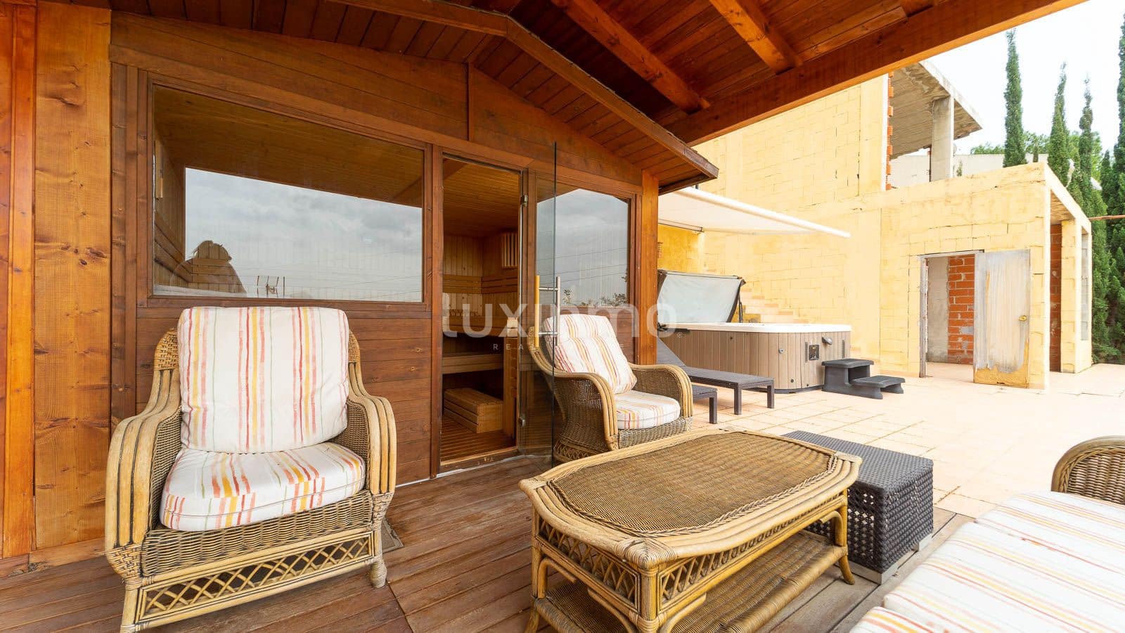 Chalet de 3 habitaciones en Altea en venta con piscina garaje - 880.000 € (Ref: 10079734)