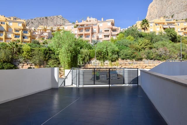 3 sovrum Radhus att hyra i Altea med pool garage - 1 800 € (Ref: 10079735)