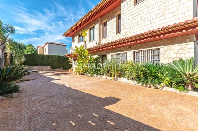 4 sypialnia Willa do wynajęcia w Javea / Xàbia z basenem garażem - 4 000 € (Ref: 10079736)
