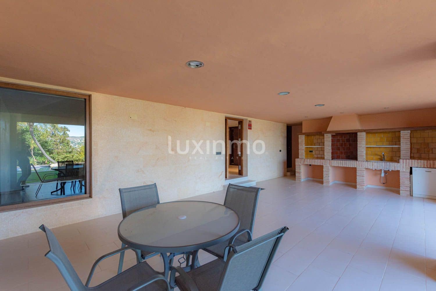 4 sypialnia Willa do wynajęcia w Javea / Xabia z basenem garażem - 4 000 € (Ref: 10079736)