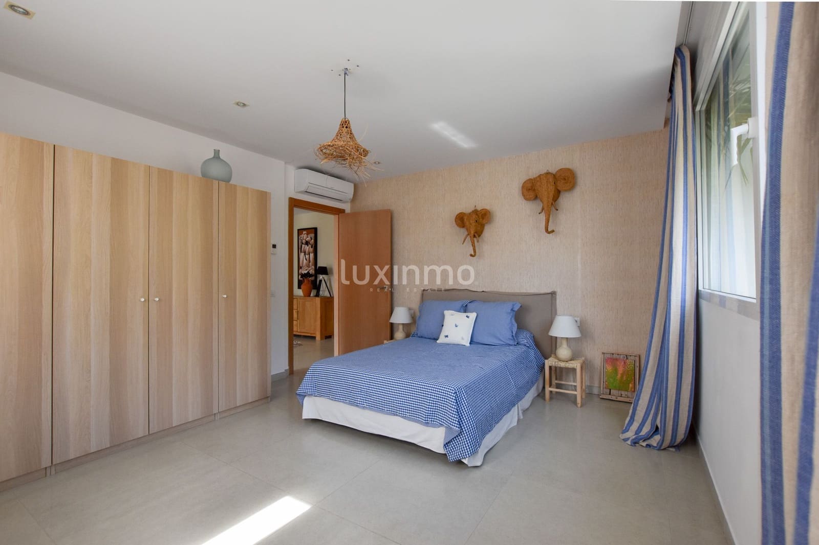 4 slaapkamer Villa te huur in Denia met zwembad garage - € 5.500 (Ref: 10079752)