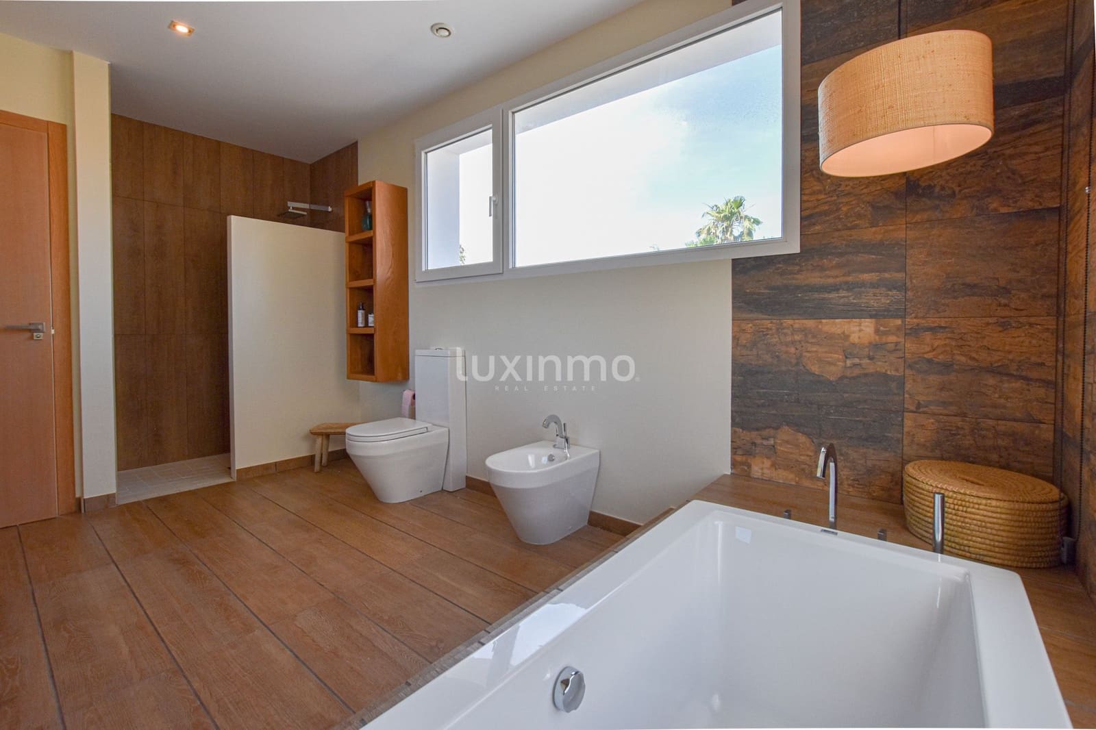 4 slaapkamer Villa te huur in Denia met zwembad garage - € 5.500 (Ref: 10079752)