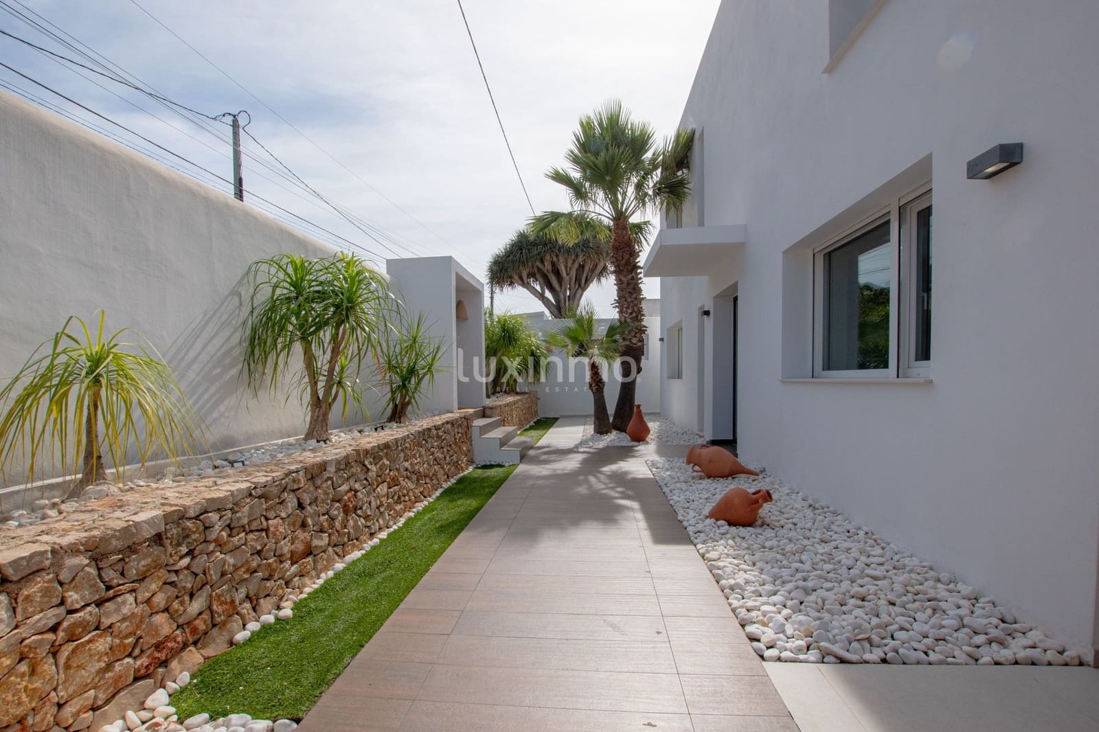 4 slaapkamer Villa te huur in Denia met zwembad garage - € 5.500 (Ref: 10079752)