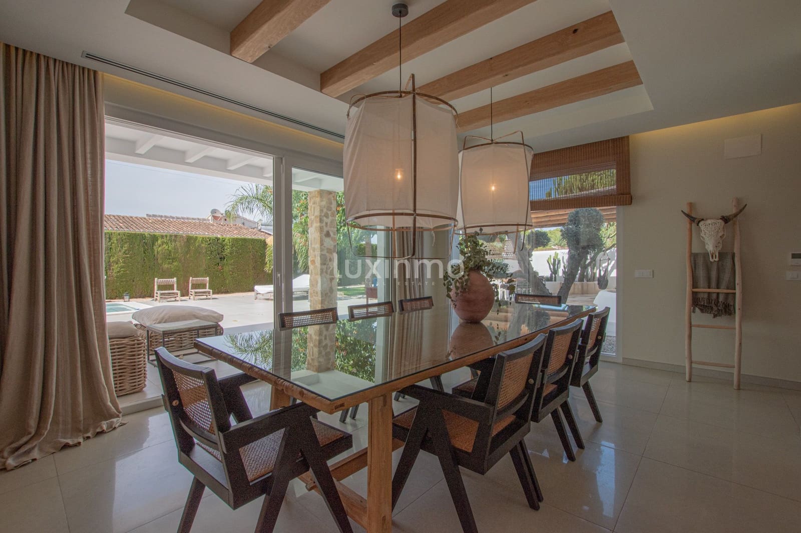 4 slaapkamer Villa te huur in Denia met zwembad garage - € 5.500 (Ref: 10079752)