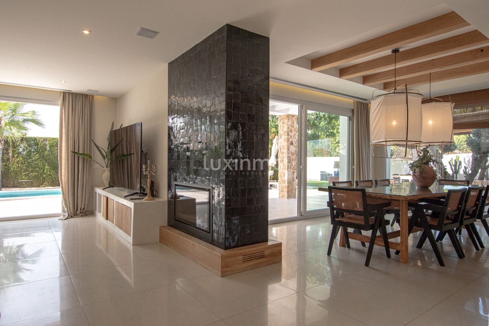 4 slaapkamer Villa te huur in Denia met zwembad garage - € 5.500 (Ref: 10079752)